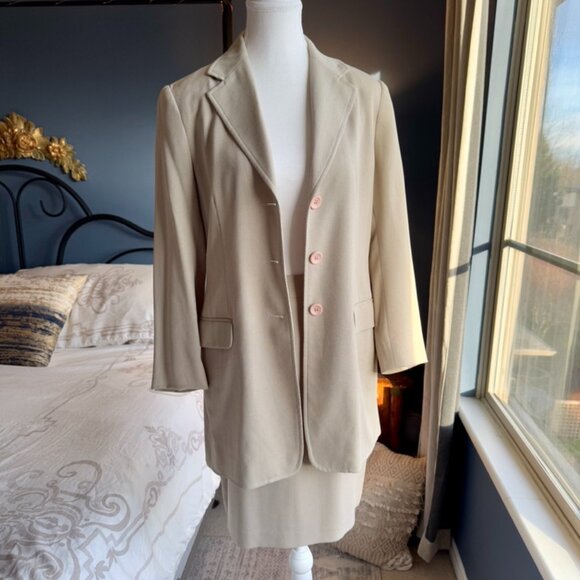 Vintage Beige Herringbone Skirt Suit Set - Picture 7 of 16